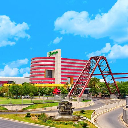 Holiday Inn Monterrey-Parque Fundidora By Ihg Eksteriør bilde La Plaza Mall
